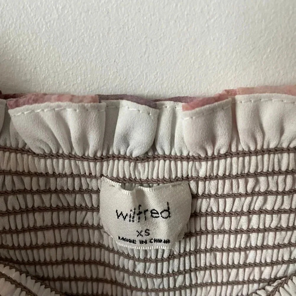 Aritzia Wilfred Tempest Smocked Chiffon Mini Dress Heirloom Pink Sage Size XS - Picture 5 of 6